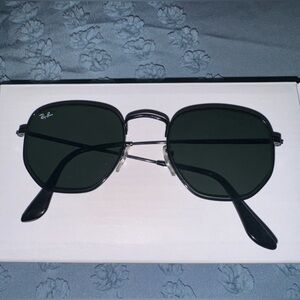 Ray-Ban Hexagonal Flat Lenses